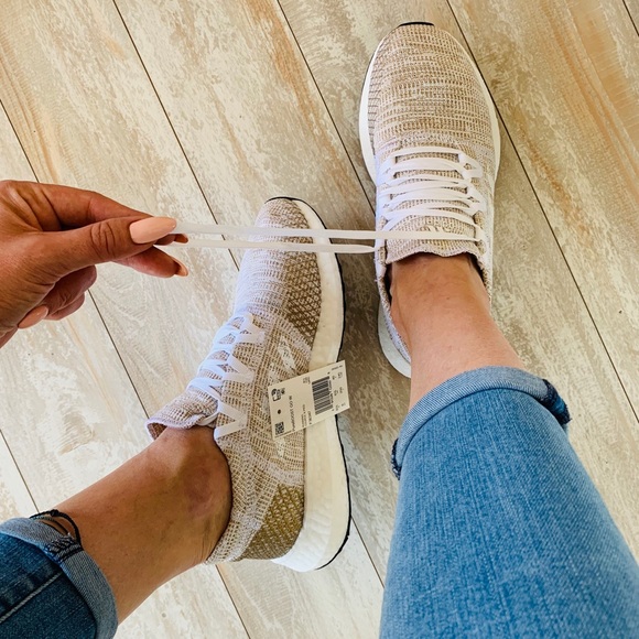 NEW Adidas pureboost Running sneakers shoes - Picture 3 of 8